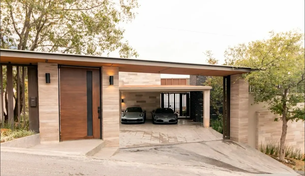 Casa en venta en Valle de San Ángel Sect Español, San Pedro Garza García — foto 1 de 3