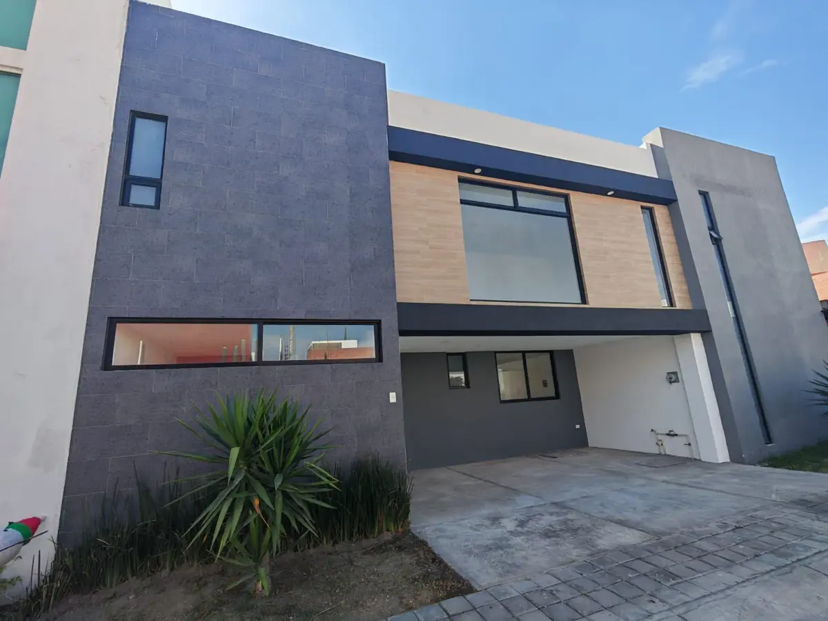Casa en venta en Santa Maria Xixitla, San Pedro Cholula — foto 1 de 31