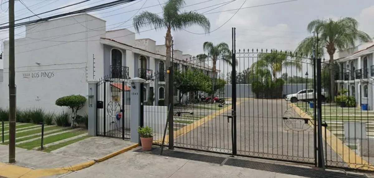 Casa en venta en Jardines de Ixtepete, Zapopan — foto 1 de 11