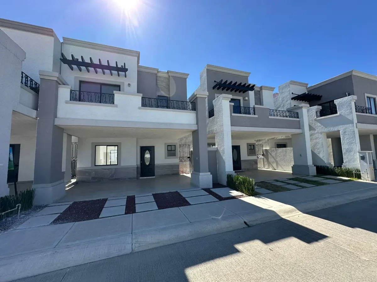 Casa en venta en Real Toledo, Pachuca de Soto — foto 1 de 13