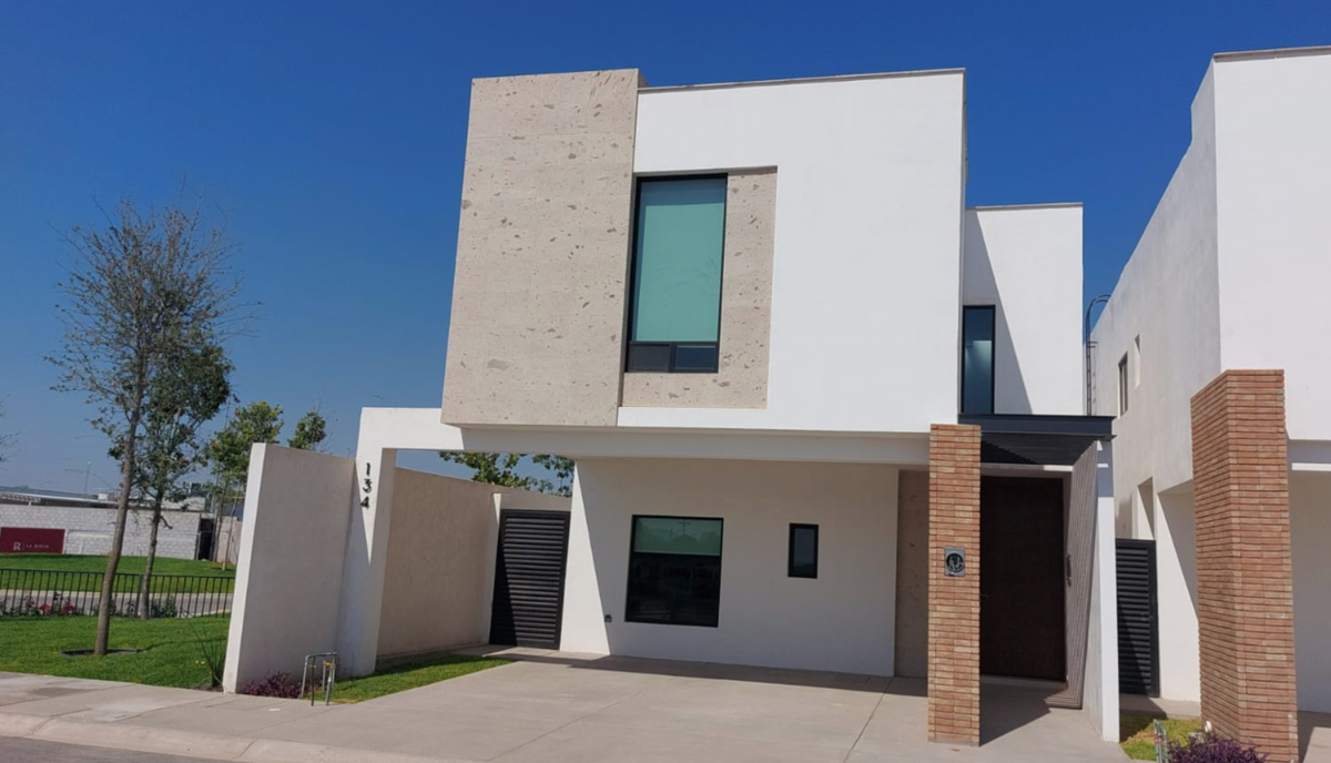 Casa en venta en La Rioja Residencial, Torreón — foto 1 de 9