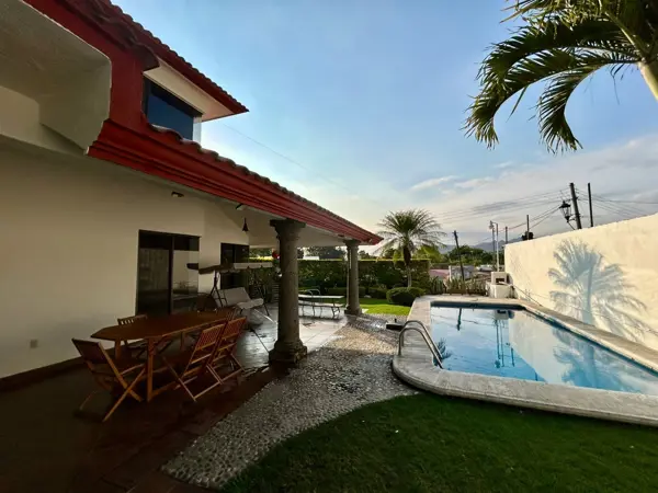 Casa en renta en Lomas de Cocoyoc, Atlatlahucan — foto 2 de 14