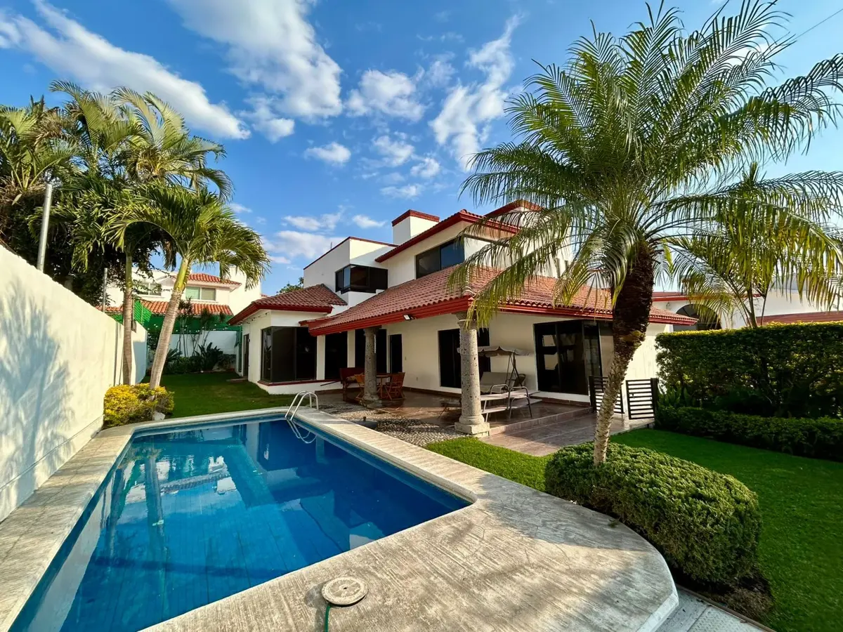Casa en renta en Lomas de Cocoyoc, Atlatlahucan — foto 1 de 14
