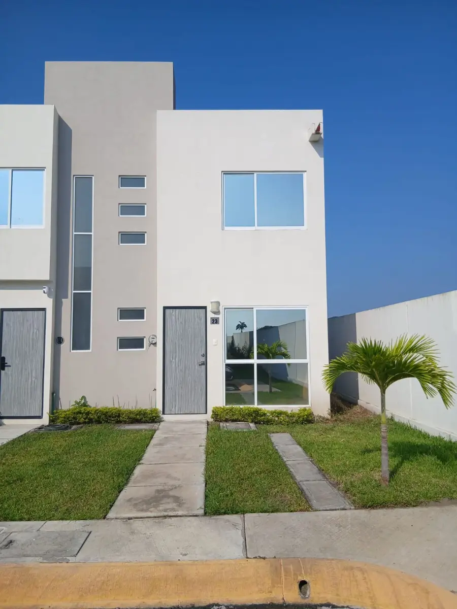 Casa en venta en Hacienda Paraíso, Veracruz — foto 1 de 13