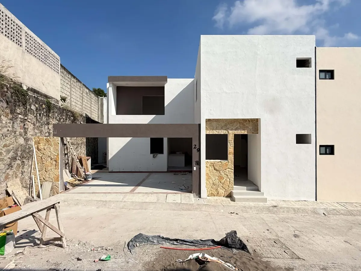Casa en venta en Las Lomas Residencial, Alvarado — foto 1 de 12