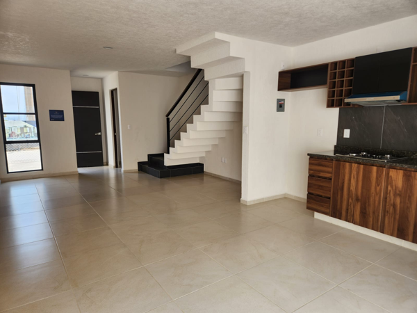 Casa en venta en Llanos del Quinceo, Morelia — foto 2 de 9