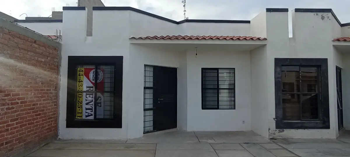 Casa en renta en Los Lagos, Villa de Pozos — foto 1 de 7