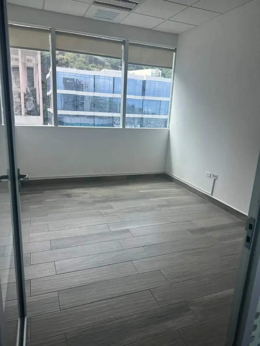 Oficina en renta en Del Paseo Residencial, Monterrey — foto 1 de 13