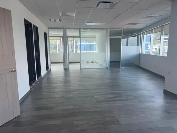 Oficina en renta en Del Paseo Residencial, Monterrey — foto 2 de 13