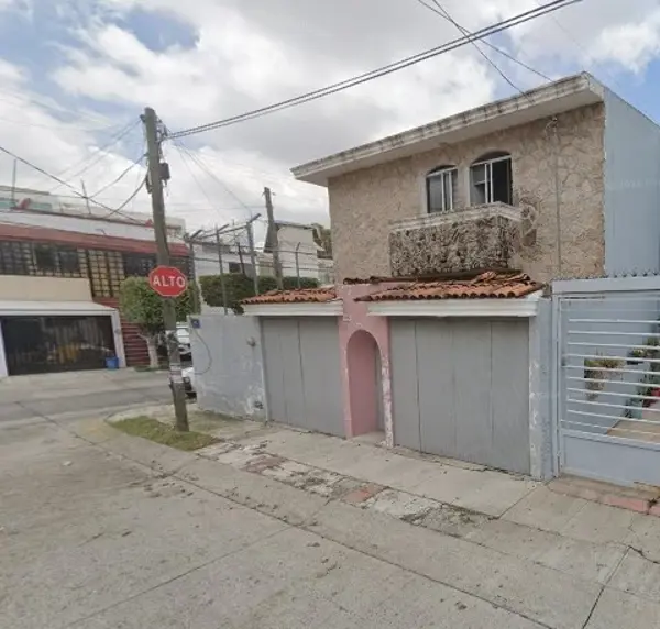 Casa en venta en Hacienda Del Tepeyac, Zapopan — foto 3 de 23
