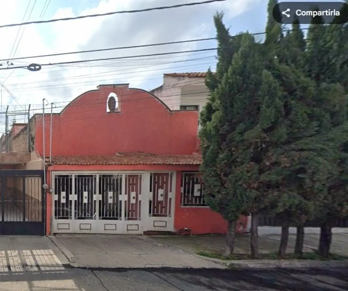 Casa en venta en Santa Monica, Guadalajara — foto 1 de 24