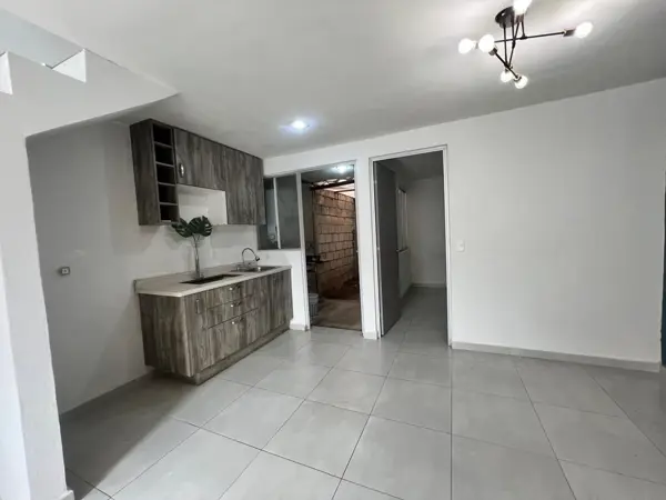Casa en venta en Valle de las Flores, Tlajomulco de Zúñiga — foto 3 de 15