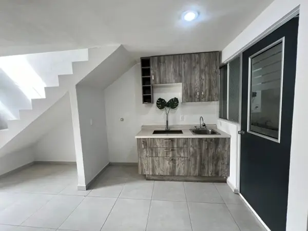 Casa en venta en Valle de las Flores, Tlajomulco de Zúñiga — foto 2 de 15