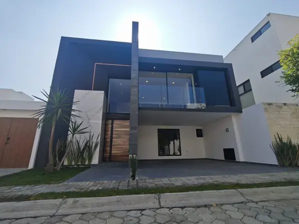 Casa en venta en Lomas de Angelópolis, Ocoyucan — foto 2 de 38
