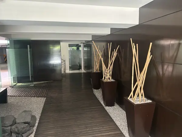 Departamento moderno en condominio con jacuzzi en Mexicali