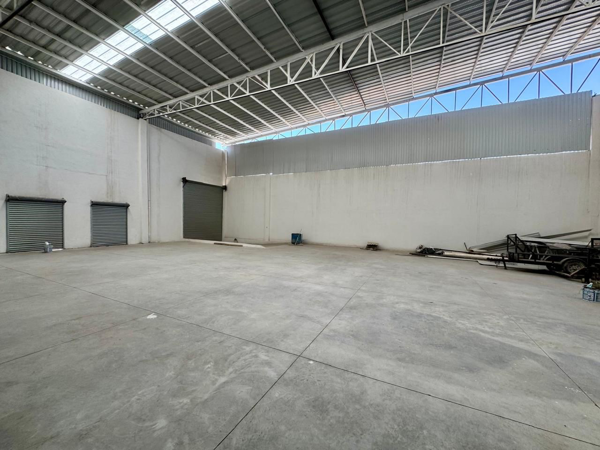 Bodega en renta en Villas de San Juan, León — foto 3 de 7