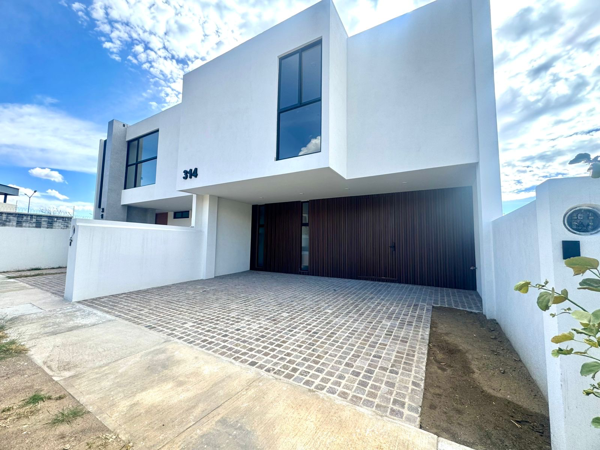 Casa en venta en Bosques de Breda, León — foto 2 de 18