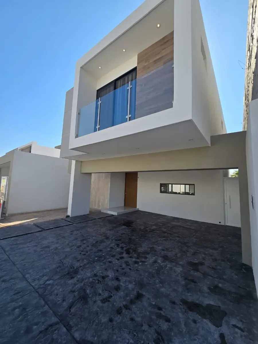 Casa en venta en Los Viñedos, Torreón — foto 1 de 11