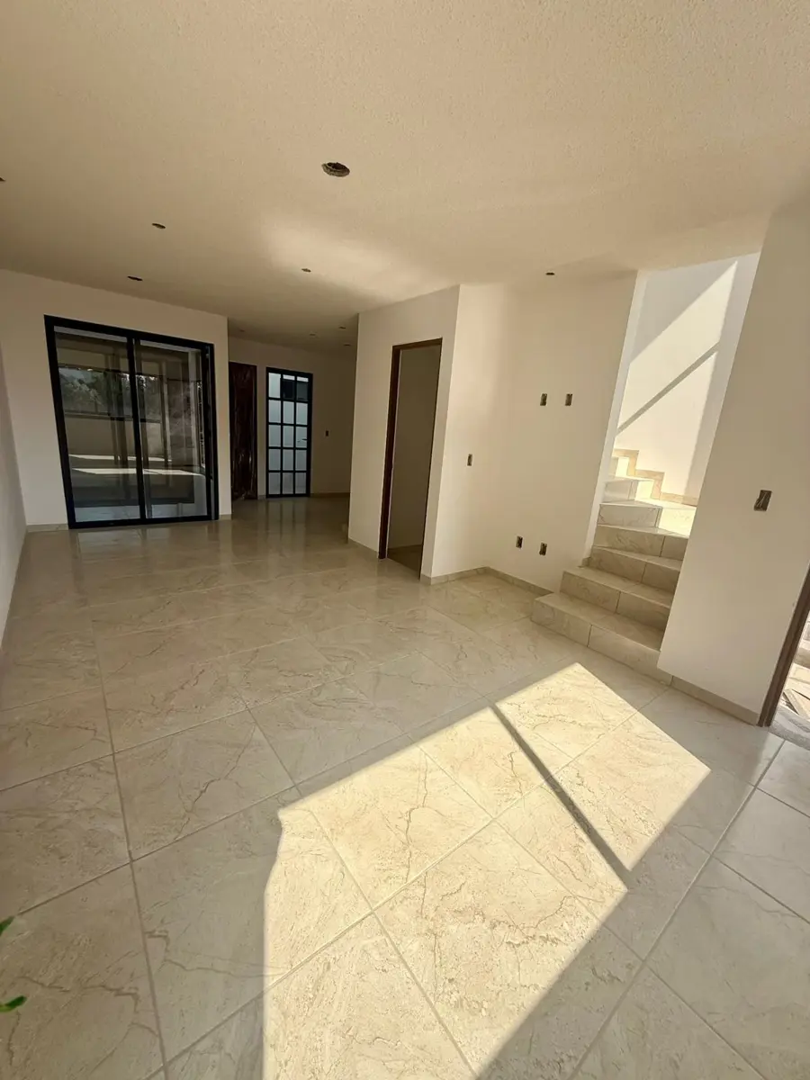 Casa en venta en Centro Jiutepec, Jiutepec — foto 1 de 28
