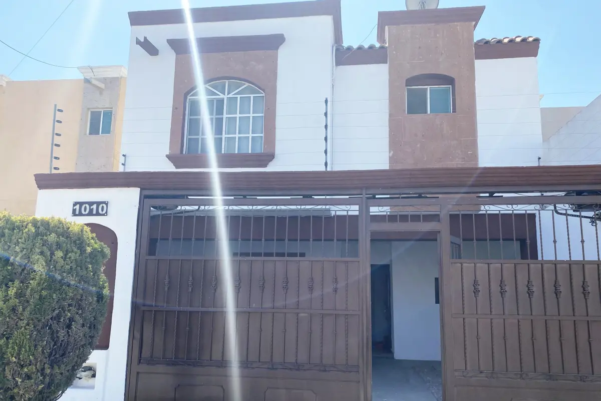 Casa en renta en Lomas del Valle, Ramos Arizpe — foto 1 de 14