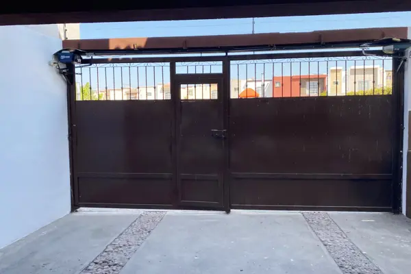 Casa en renta en Lomas del Valle, Ramos Arizpe — foto 2 de 14