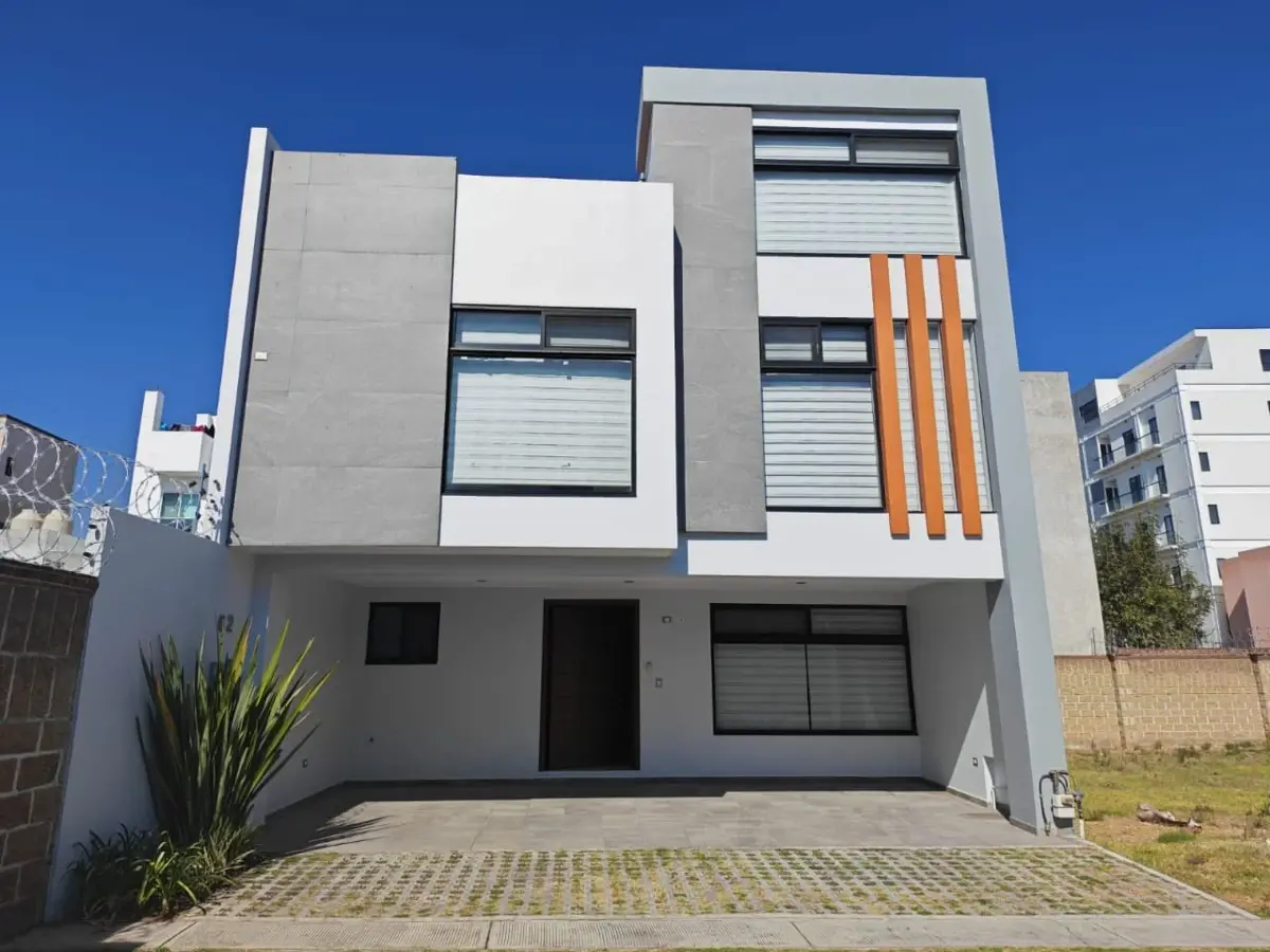 Casa en venta en Residencial La Mezza, San Andrés Cholula — foto 1 de 27