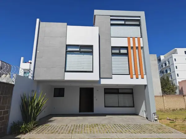 Casa en venta en Residencial La Mezza, San Andrés Cholula, Puebla Casa en venta en Residencial La Mezza, San Andrés Cholula, Puebla