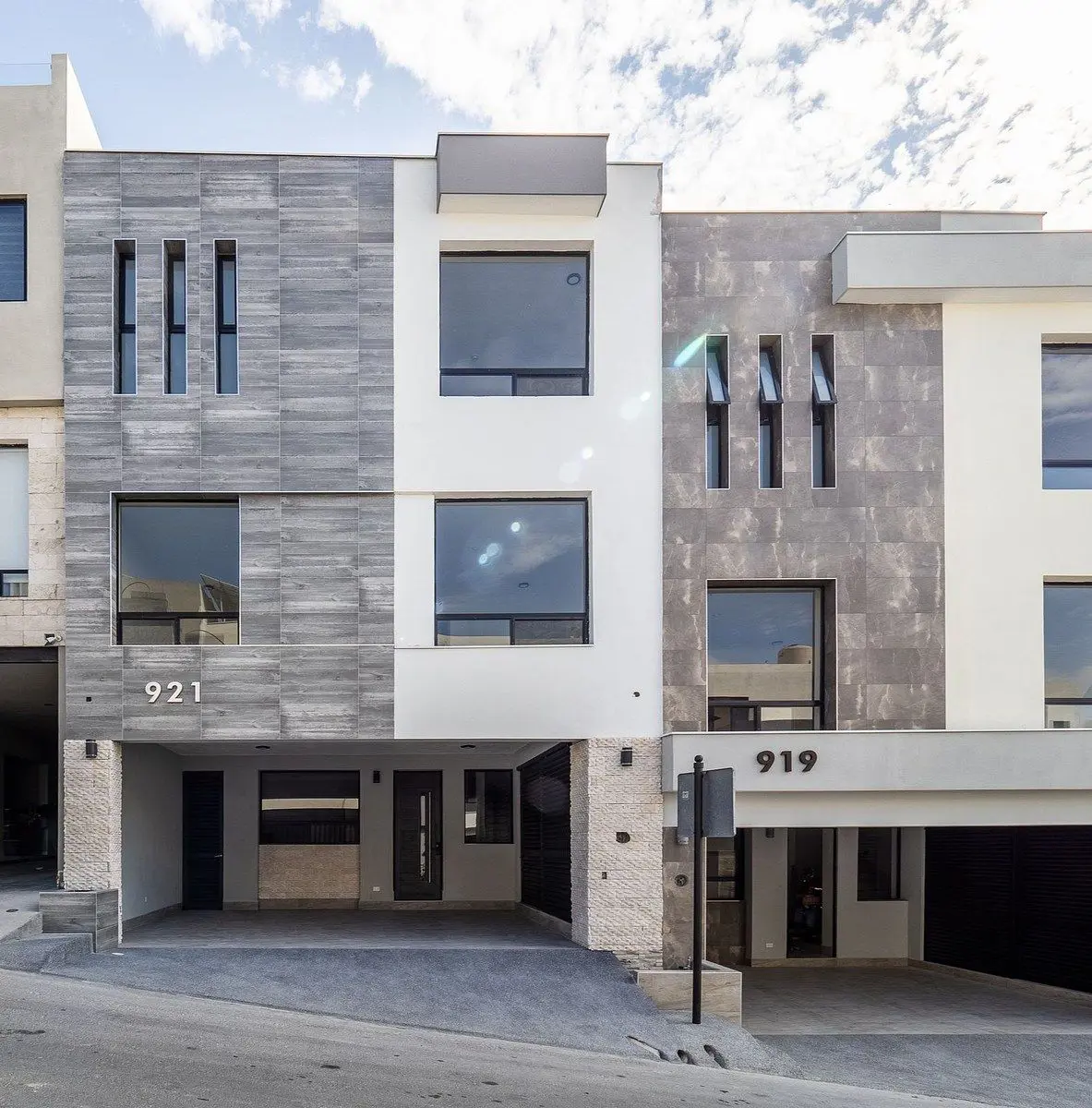 Casa en venta en Paseo del Vergel, Monterrey — foto 1 de 17