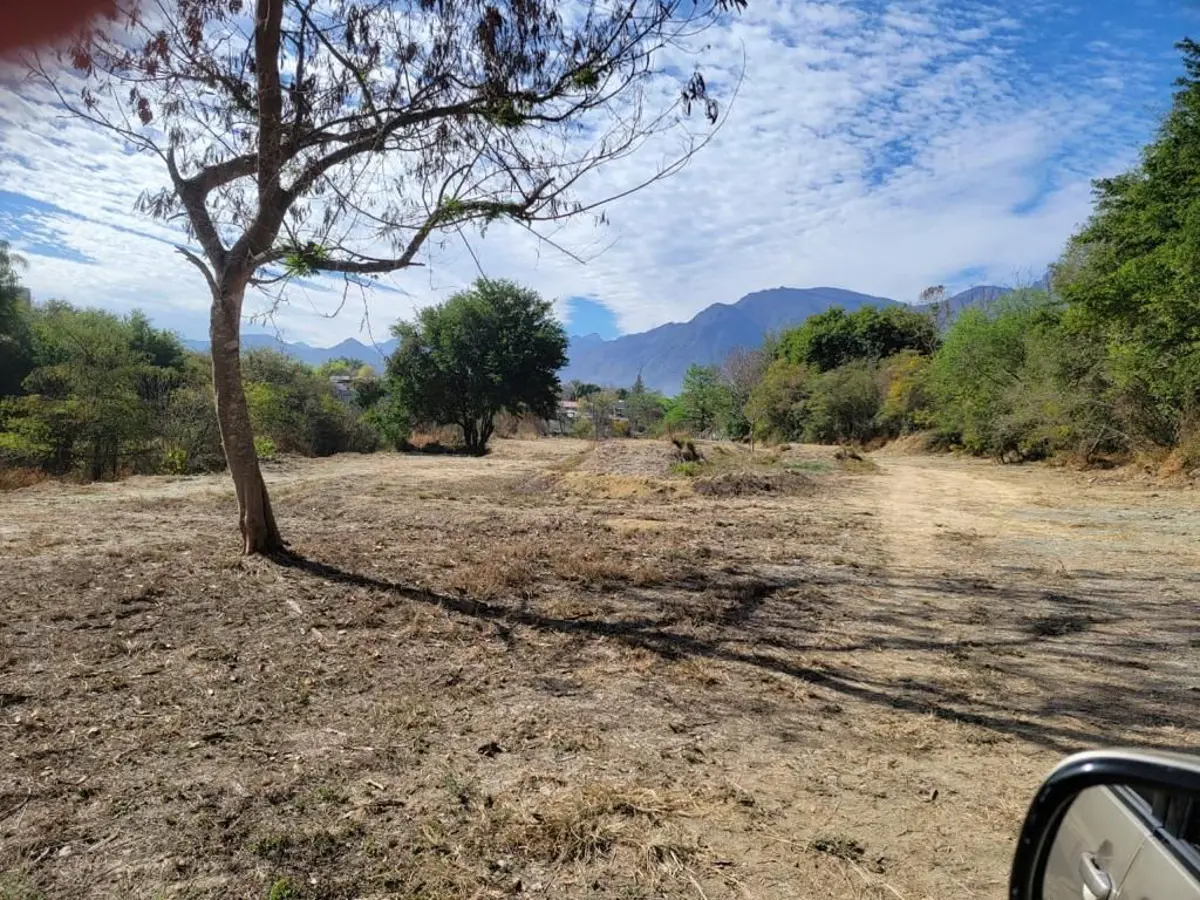Terreno en venta en Huajuquito o los Cavazos, Santiago — foto 1 de 8