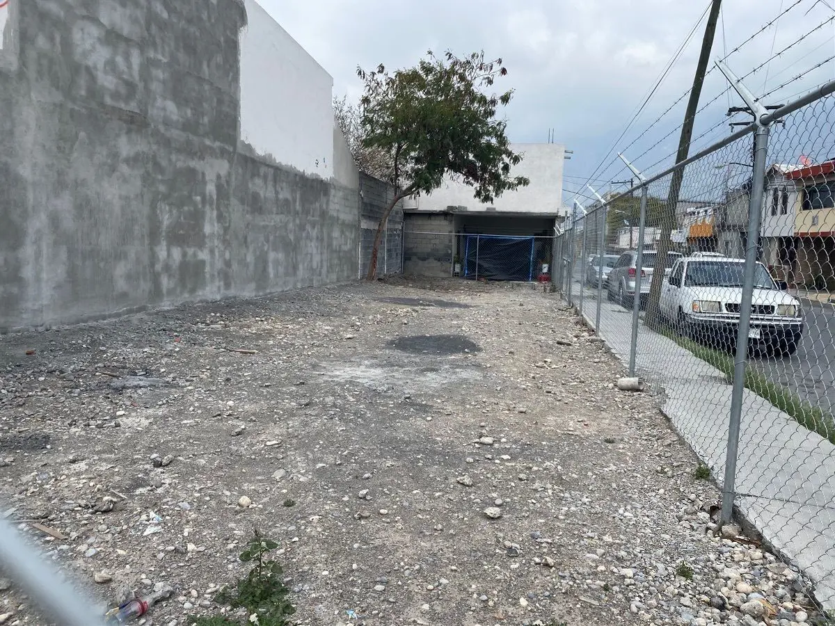 Terreno en renta en La Fama, Santa Catarina