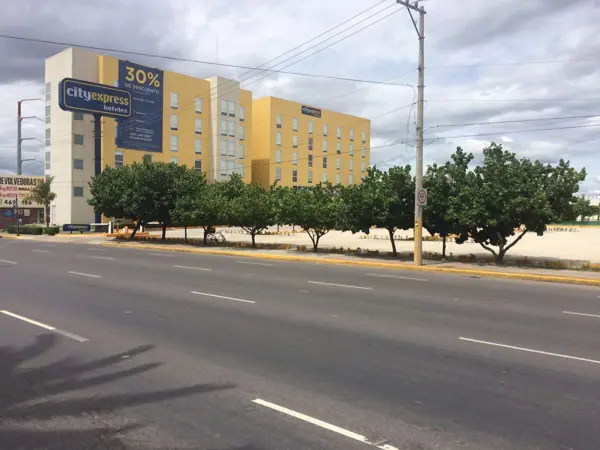 Terreno en venta en Misión Privadas Residenciales, Irapuato — foto 2 de 7