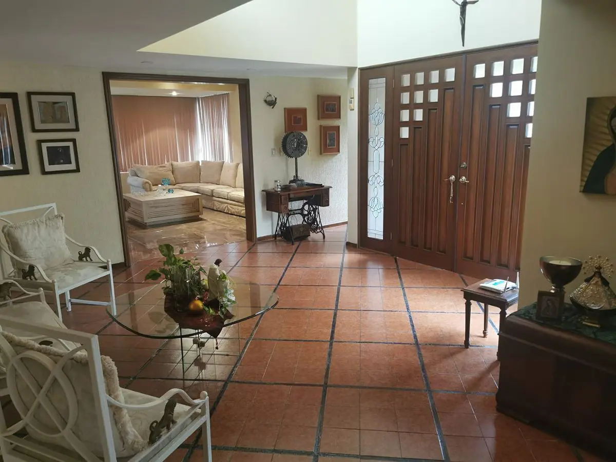 Casa en venta en Balcones del Valle, San Pedro Garza García — foto 1 de 12