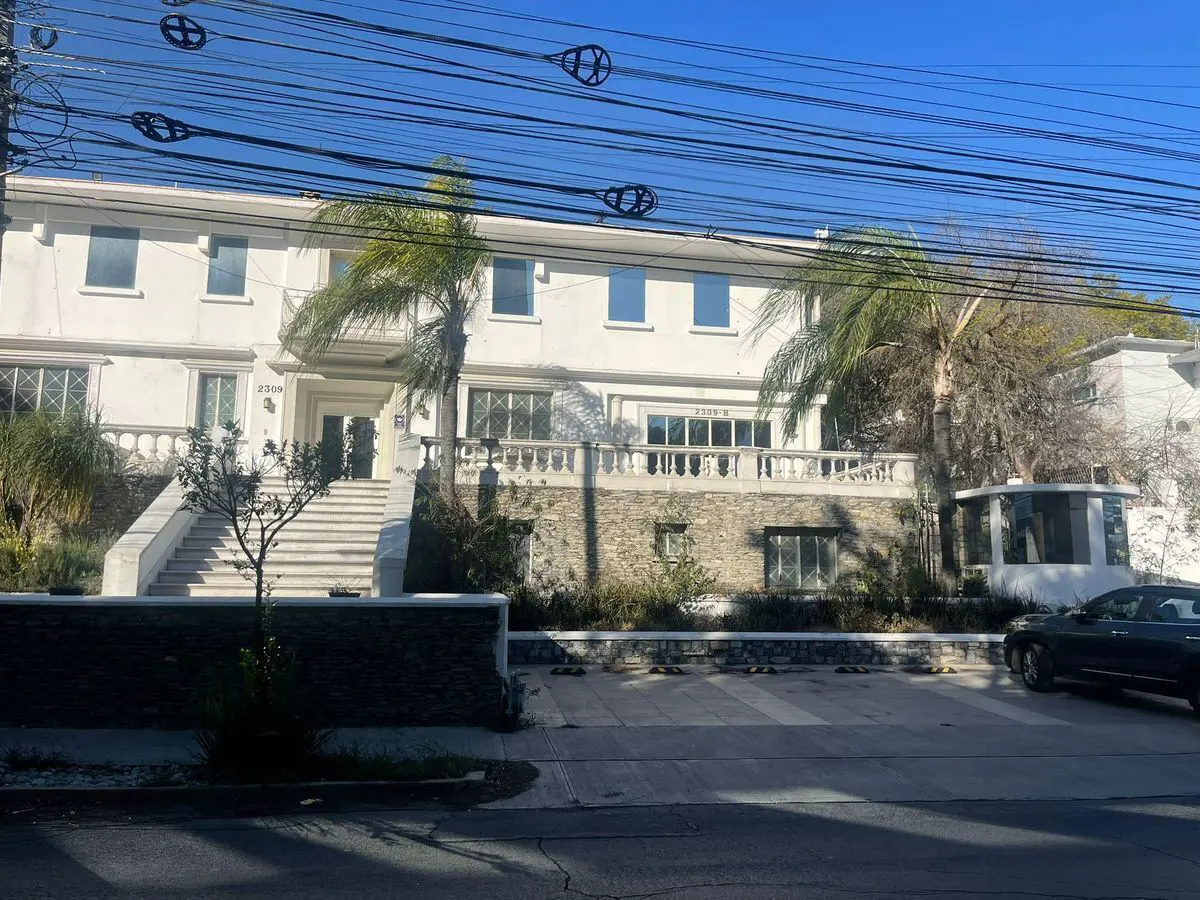 Casa en venta en Obispado, Monterrey — foto 1 de 35