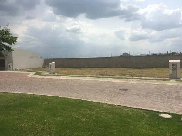 Terreno en venta en Pontevedra, Irapuato — foto 3 de 7