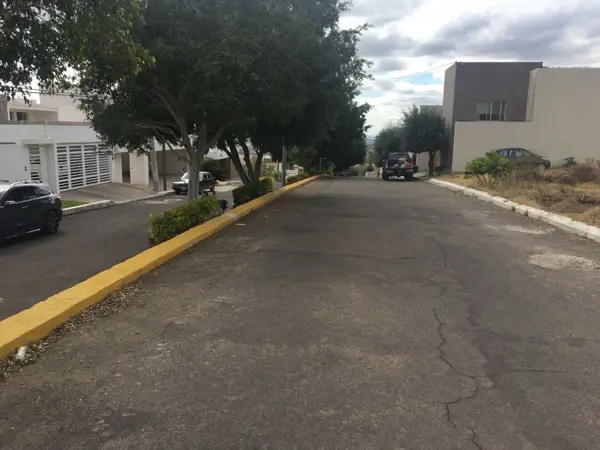 Terreno en venta en Villas de Irapuato, Irapuato — foto 3 de 3