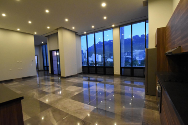 Departamento en renta en Del Valle, San Pedro Garza García — foto 3 de 33