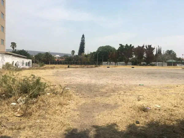 Terreno en venta en Residencial Campestre, Irapuato — foto 3 de 3