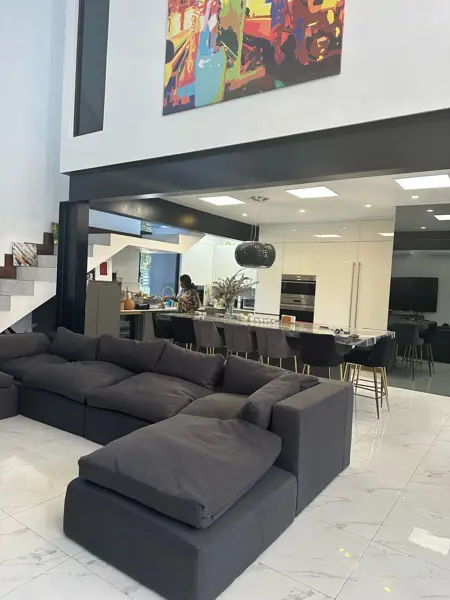Casa en renta en Porto Cumbres, García — foto 2 de 21