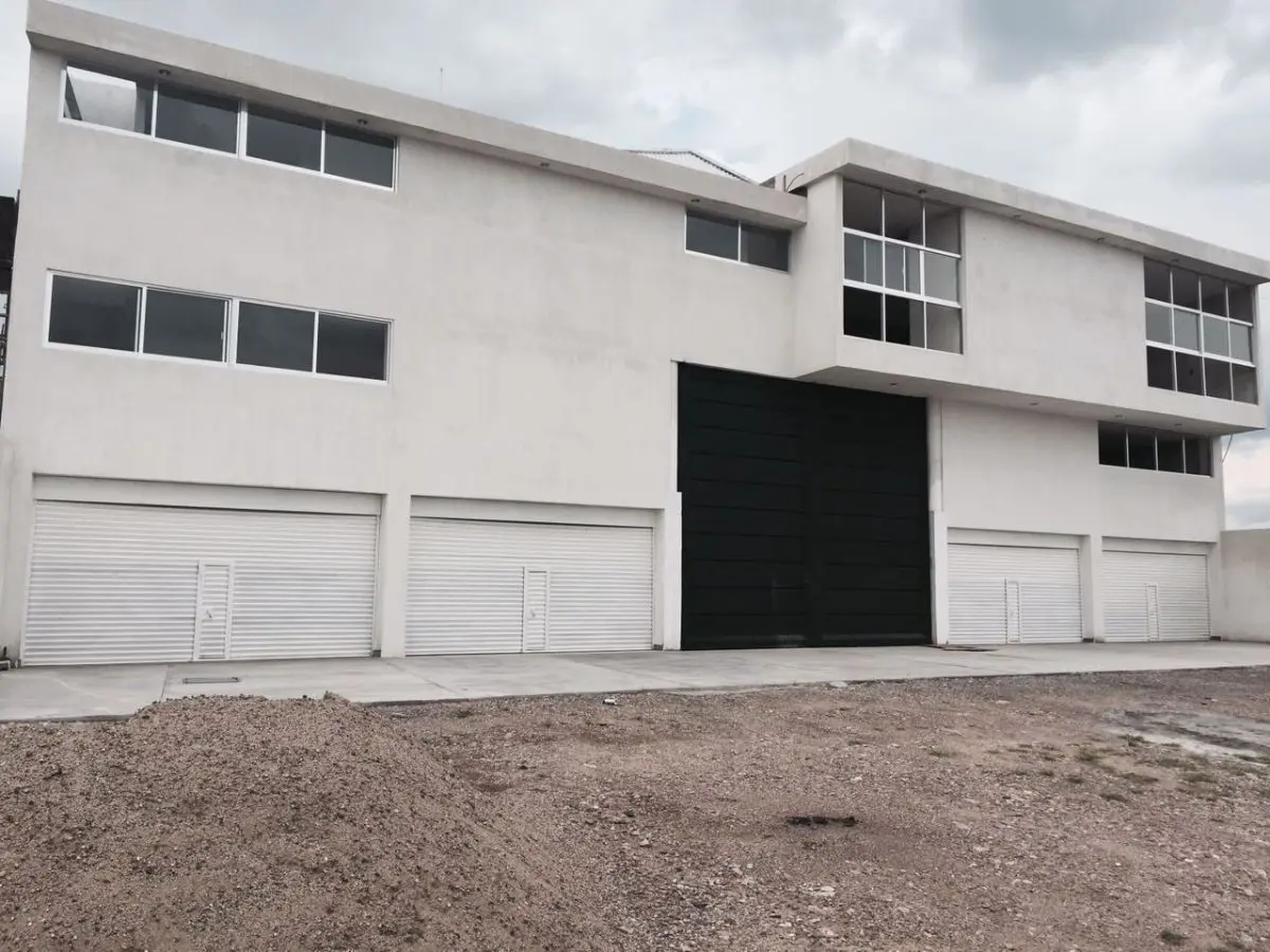 Bodega en venta en 12 Region Zona Militar, Irapuato — foto 1 de 9