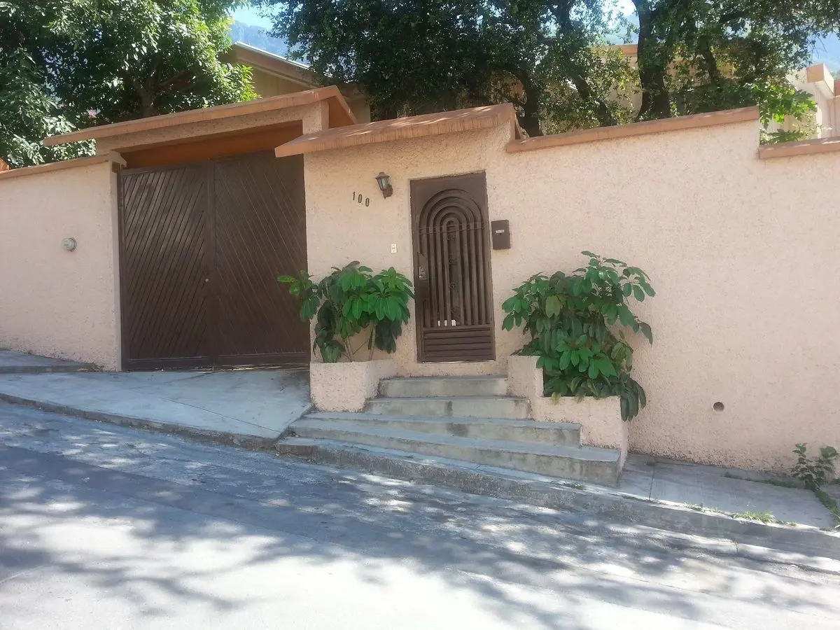 Departamento en renta en Valle de San Ángel Sect Español, San Pedro Garza García — foto 1 de 13