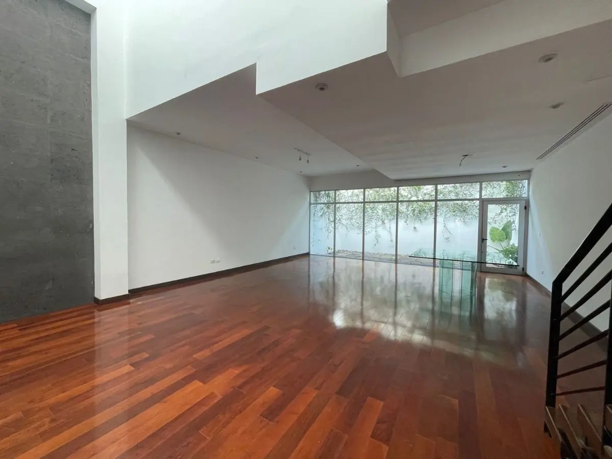 Casa en renta en Gómez Morin, San Pedro Garza García — foto 1 de 14
