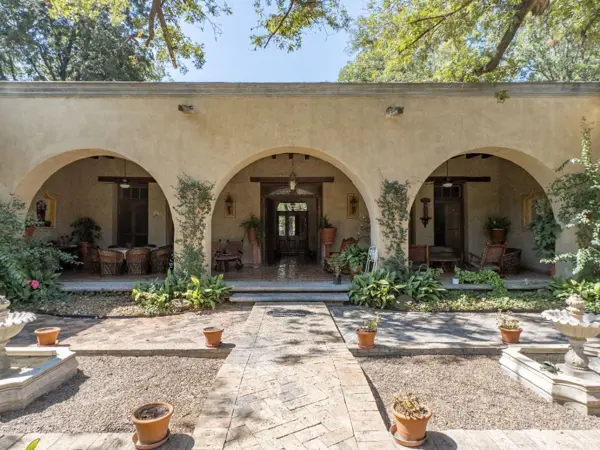 Quinta en venta en García Centro, García — foto 2 de 16