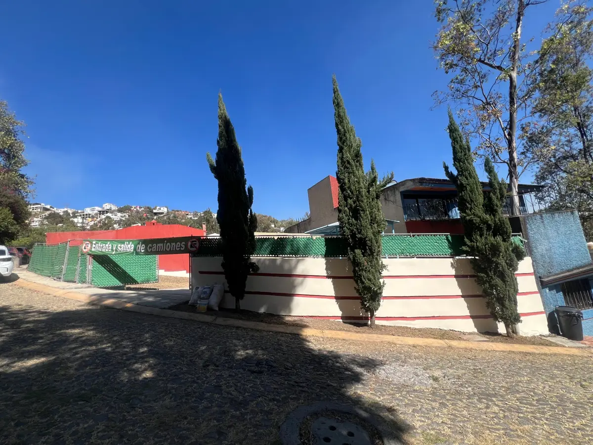 Terreno en venta en Paseos del Bosque, Naucalpan de Juárez — foto 1 de 10