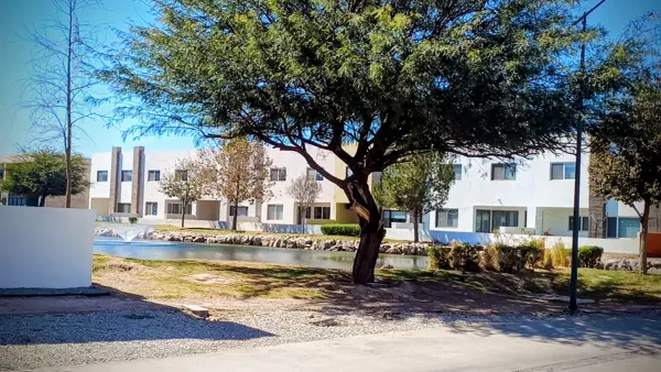 Casa en venta en Altozano la Nueva Laguna, Gómez Palacio — foto 2 de 12