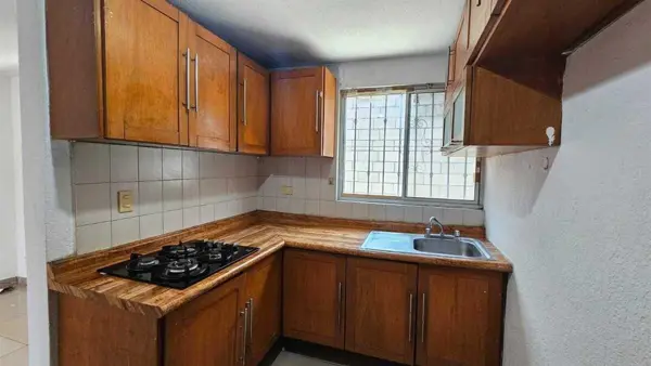 Casa en venta en Misión Cumbres 2 Sector, Monterrey — foto 2 de 14