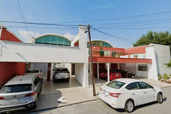 Oficina en renta en Fuentes del Valle, San Pedro Garza García — foto 2 de 9