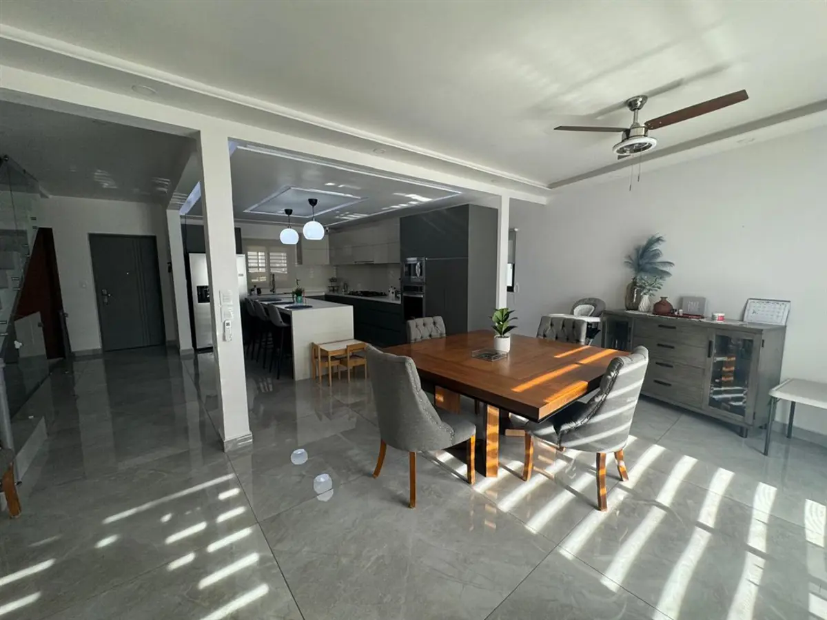CASA EN VENTA EN PEDREGAL DE LA SILLA, MONTERREY, 3 RECÁMARAS, 300 M² DE CONSTRUCCIÓN CASA EN VENTA EN PEDREGAL DE LA SILLA, MONTERREY, 3 RECÁMARAS, 300 M² DE CONSTRUCCIÓN
