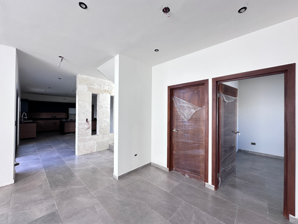 Casa en venta en La Escondida, Saltillo — foto 3 de 24
