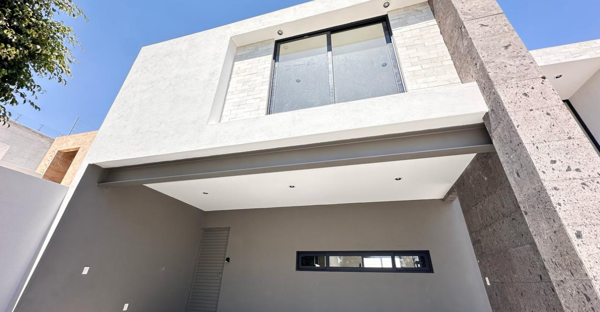 Casa en venta en Cañada del Refugio, León — foto 2 de 28