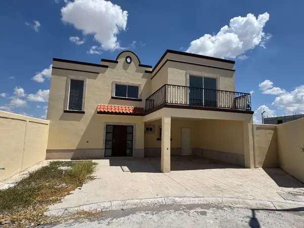 Casa en cerrada Arrayanes
